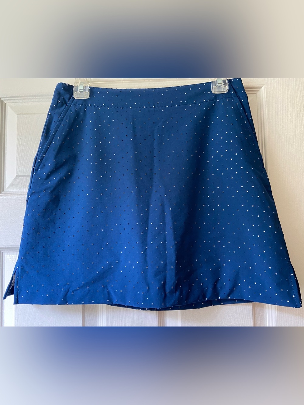 Ladies’ Golf Skirt
